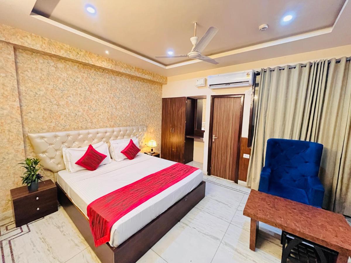 Hotel The Leaf - Gomti Nagar Lucknow Exterior photo